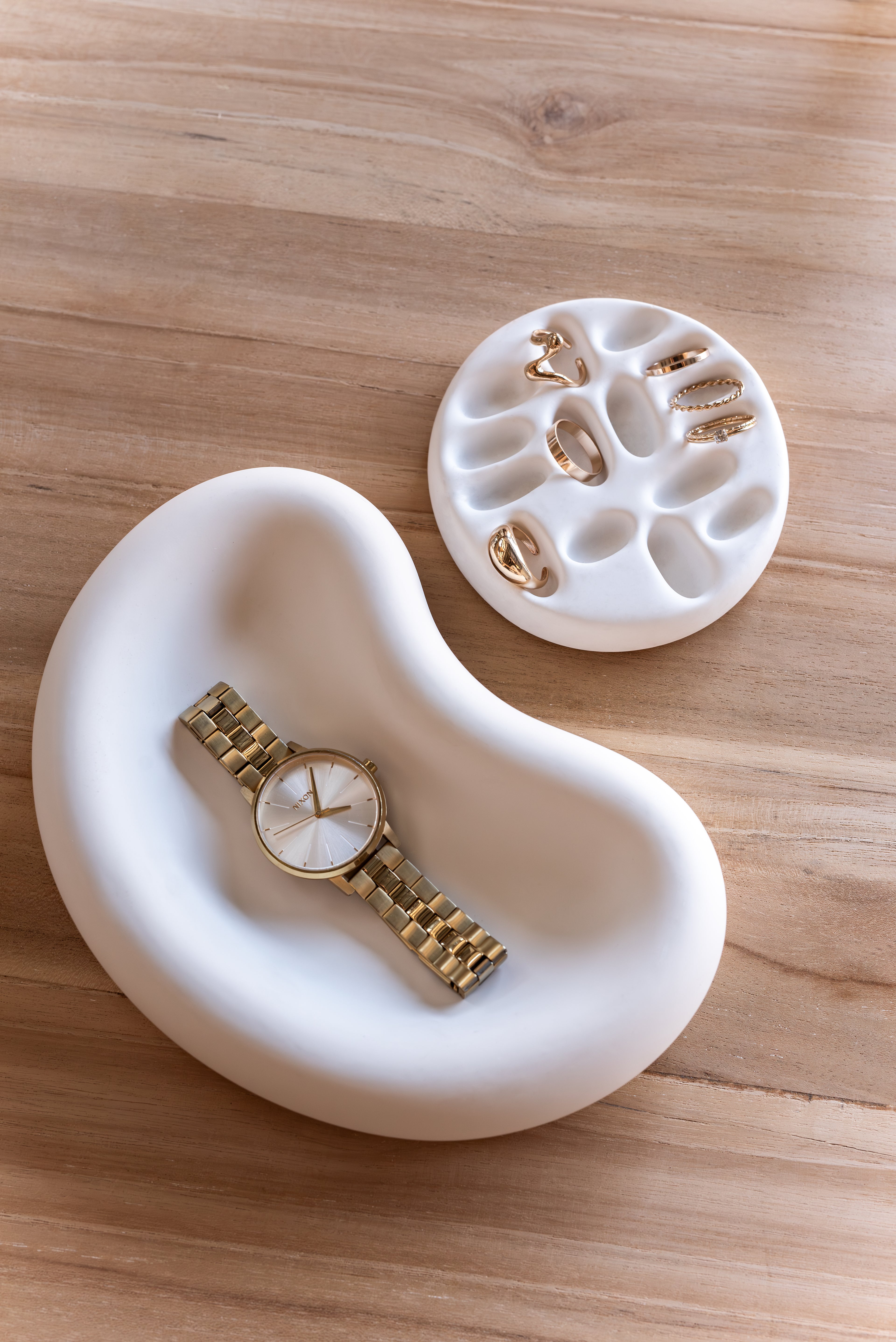 THE LEXI RING HOLDER