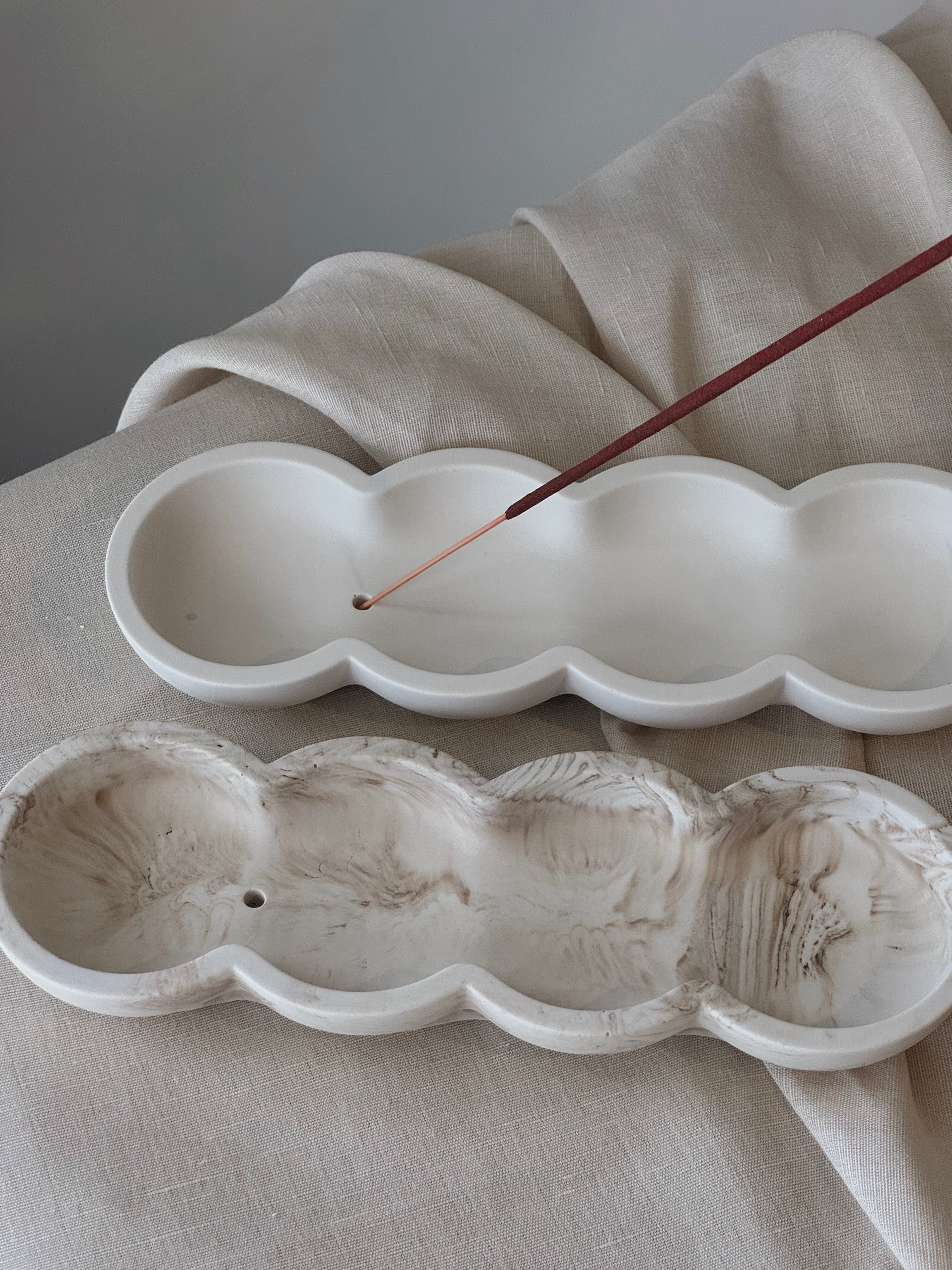 THE CLEO INCENSE HOLDER