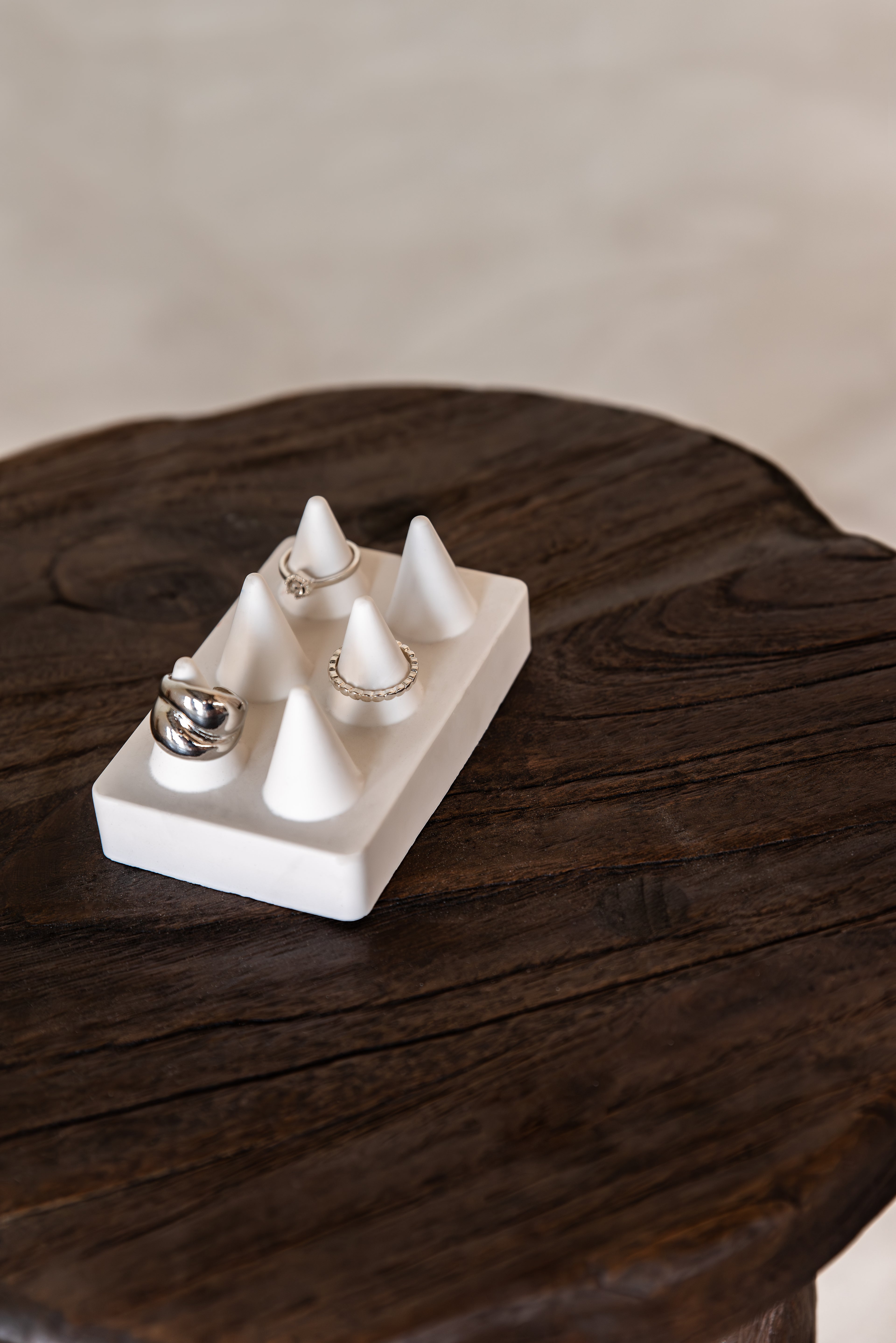 THE RUBY RING HOLDER